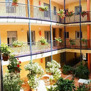 Апартаменты Apartamentos Sevilla, Севилья