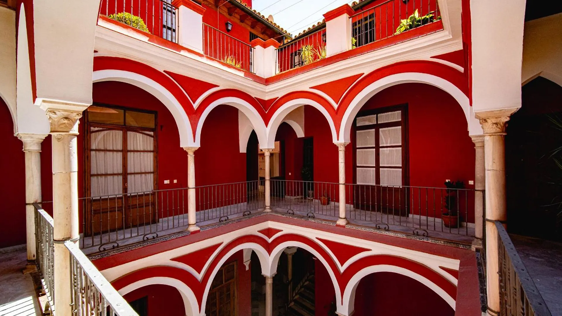 Casa Palacio Dona Guiomar Seville 0*,  Spain